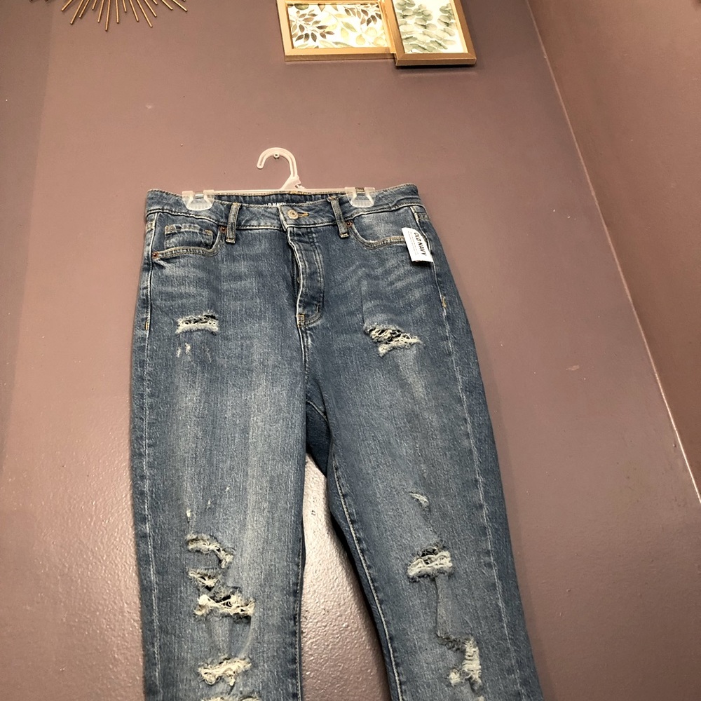 Distressed high rise Old Navy jeans-ladies
